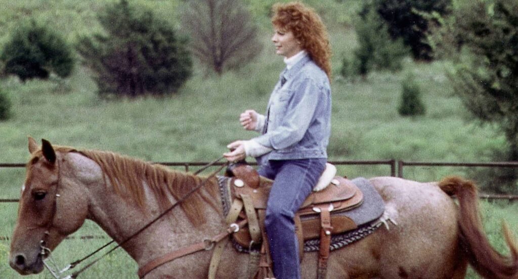 Photo-courtesy-of-Justin-Boots-Reba-001